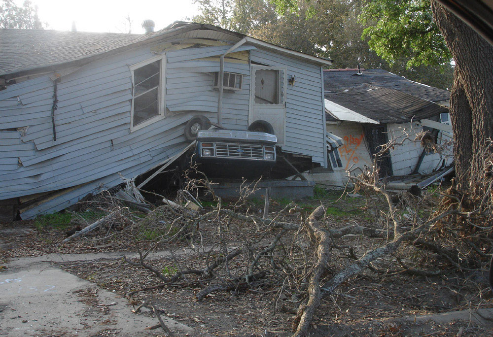 Amy Aberra Aids in Disaster Relief in New Orleans