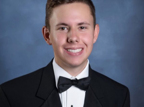 Foundation Scholarship Recipient Andrew Ryan Sets His Focus on Political Science
